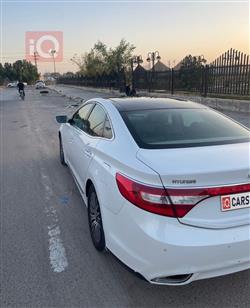هيونداي أزيرا